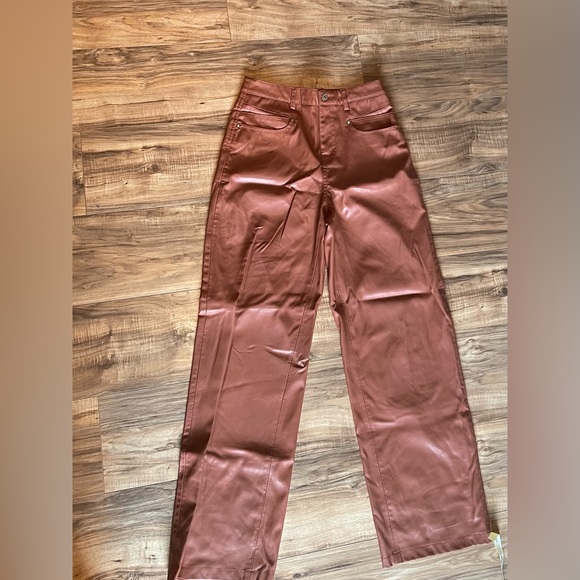 Zara Leather Pants - Picture 1 of 5
